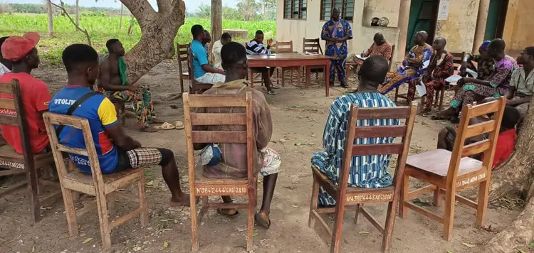 visite au conseil d'arrondissement de kpoulou pour leur présenter le projet et ses objectifs